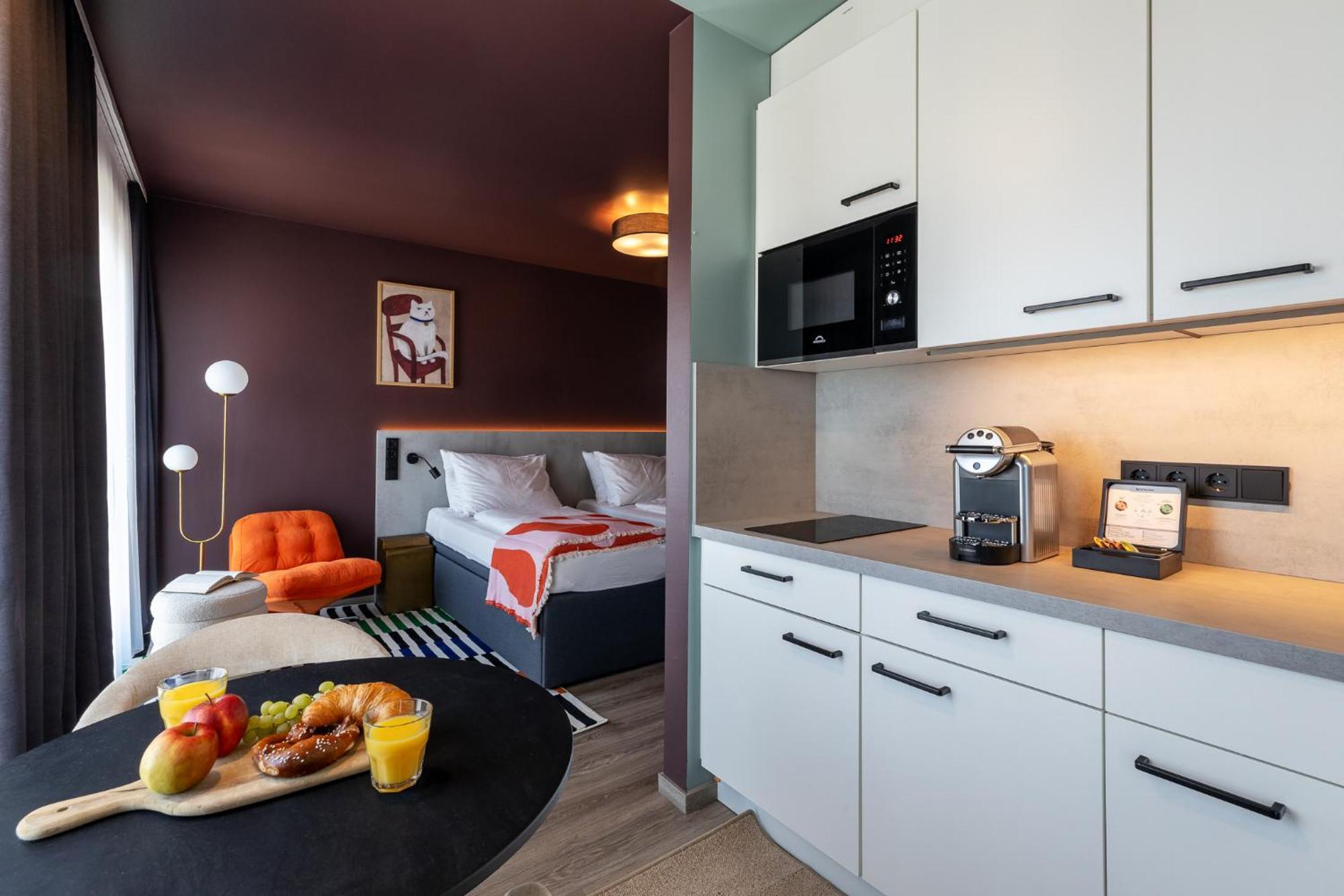 Smartliving Aparthotel 4*